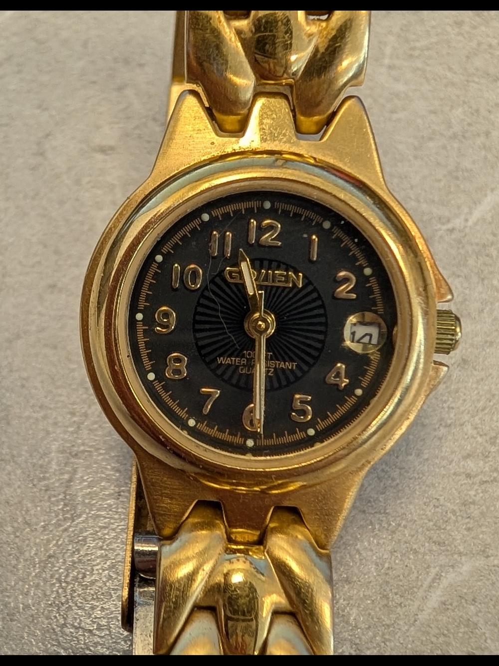 Working Gruen Gold-Tone Ladies Quartz Watch - Black Dial